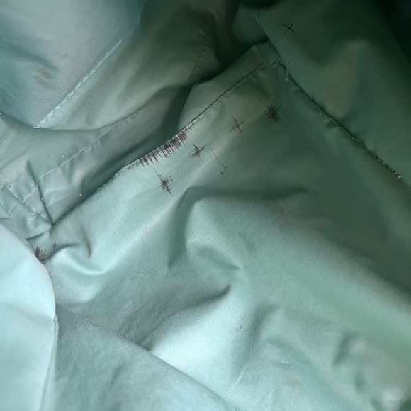 Vintage Quilted Embroidered floral rose tote bag with green trim bag - Picture 11 of 11